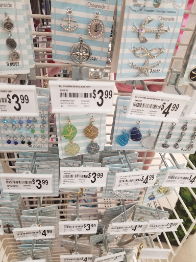 Craft Store «Michaels», reviews and photos, 13540 Hoover Creek Blvd #800, Charlotte, NC 28273, USA