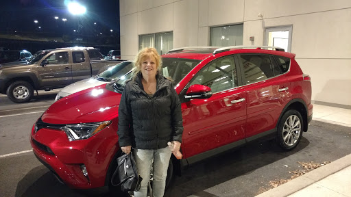 Toyota Dealer «Freedom Toyota», reviews and photos, 41 Industrial Dr, Hamburg, PA 19526, USA