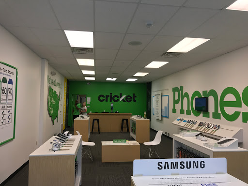 Cell Phone Store «Cricket Wireless Authorized Retailer», reviews and photos, 1418 Town Center Blvd A-02, Brunswick, OH 44212, USA