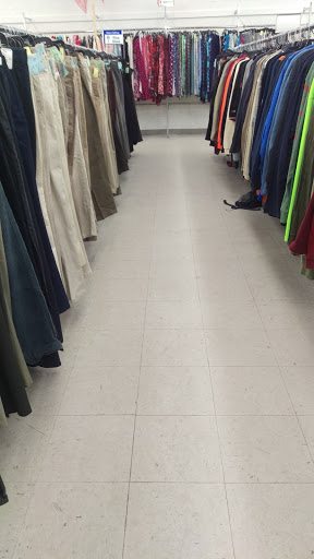 Thrift Store «Salvation Army Thrift Store», reviews and photos, 205 Tuscarora Rd, Chittenango, NY 13037, USA