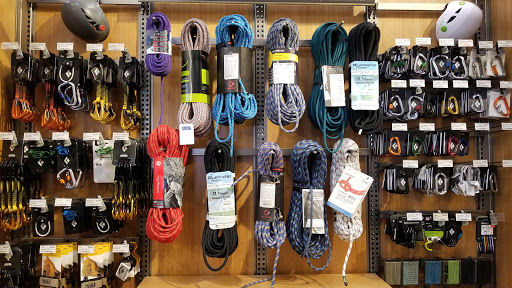 Camping Store «REI», reviews and photos, 2200 Bergen Town Center, Paramus, NJ 07652, USA