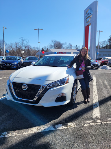 Car Dealer «Colonial Nissan Inc», reviews and photos, 117 Bustleton Pike, Feasterville-Trevose, PA 19053, USA