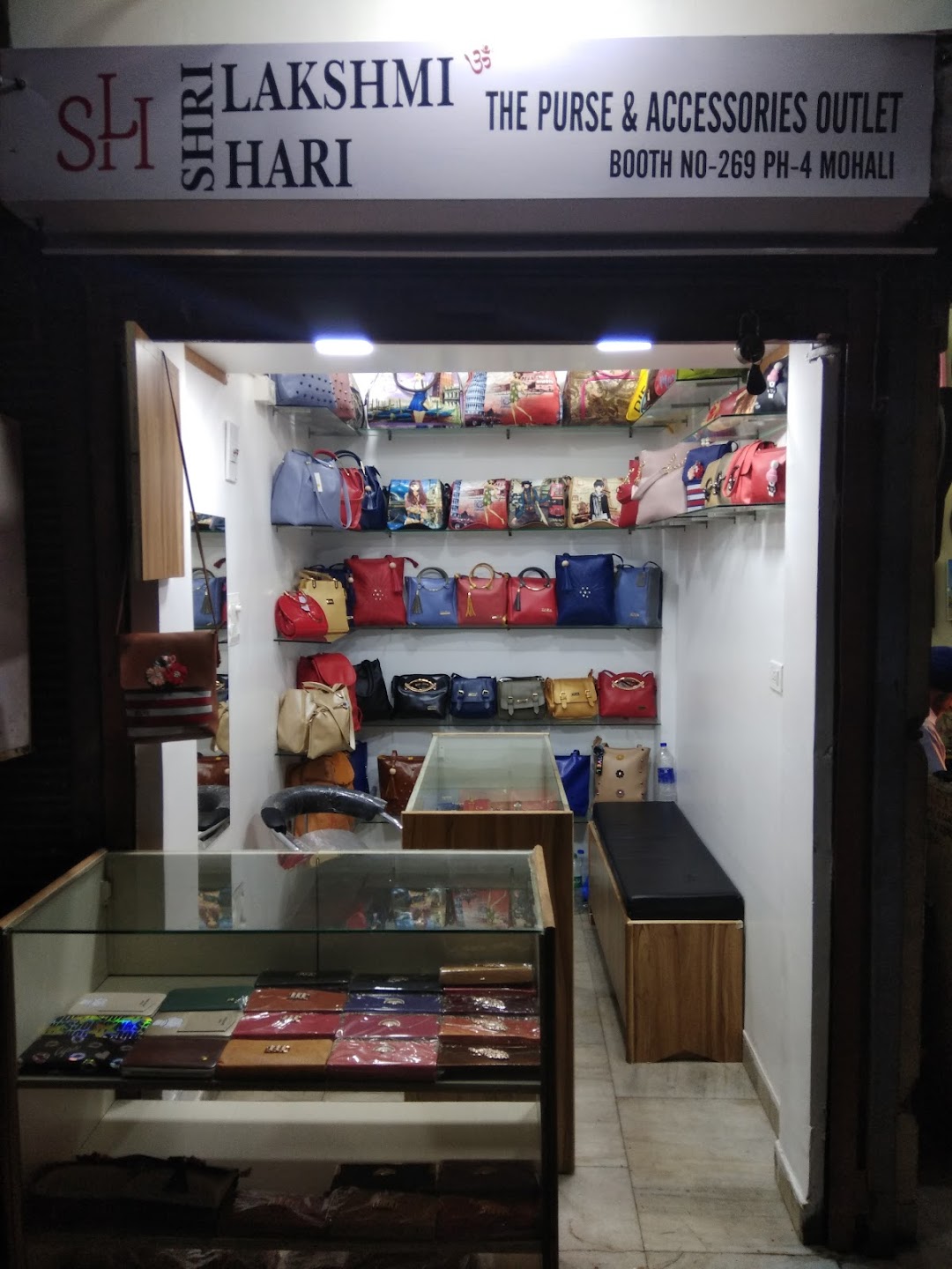 SHRI LAKSHMI HARI The Purse & Accessories Outlet