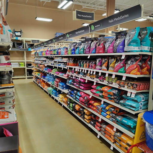 Pet Supply Store «PetSmart», reviews and photos, 700 Gallery Blvd b, Scarborough, ME 04074, USA