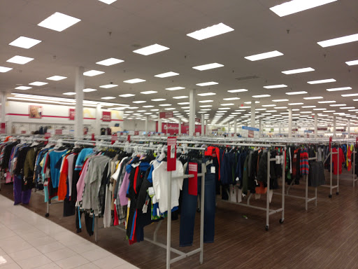 Clothing Store «Burlington Coat Factory», reviews and photos, 5766 Buford Hwy NE, Doraville, GA 30340, USA