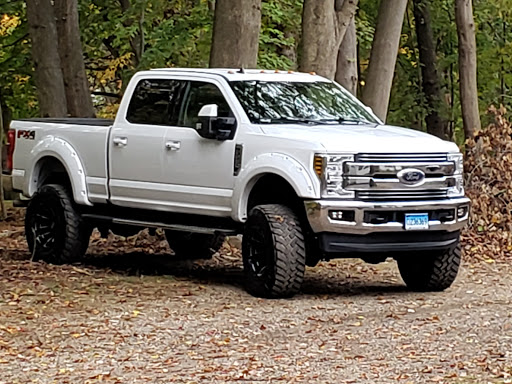 Auto Repair Shop «Hammonasset Ford», reviews and photos, 191 Boston Post Rd, Madison, CT 06443, USA