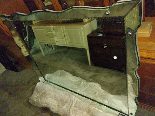 Antique Store «Englishtown Antiques & Used», reviews and photos, 42 Main St, Englishtown, NJ 07726, USA