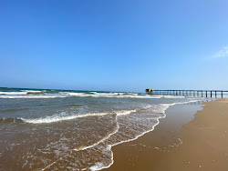 Photo de Zard Beach avec rivage droit, long