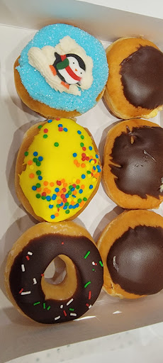 Donut Shop «Krispy Kreme», reviews and photos, 12648 Jefferson Ave, Newport News, VA 23602, USA