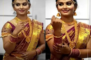 Studieo7 Family Salon Bridal Studio Trichy image