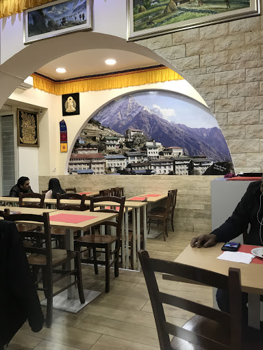 Kathmandu - fast food