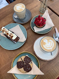 Photo n°5 de Récit de voyage - Coffee shop à Saint-Malo ()