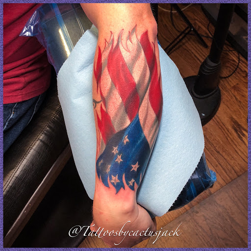 Tattoo Shop «Castle Rock Tattoo and Laser Removal Co.», reviews and photos, 518 Wilcox St, Castle Rock, CO 80104, USA