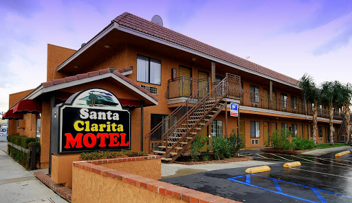 Group accommodation Santa Clarita