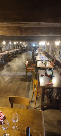 Atmosphère du Restaurant Buron de la Sistre à Saint-Chély-d'Aubrac - n°15