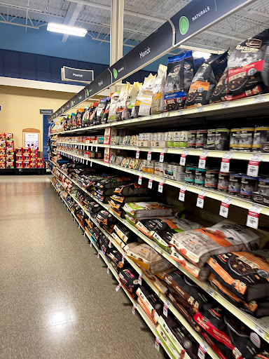 Pet Supply Store «PetSmart», reviews and photos, 11200 Fountains Way, Maple Grove, MN 55369, USA