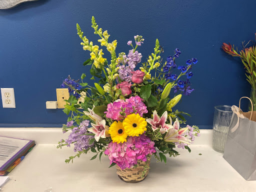 Florist «Flowers To Go», reviews and photos, 9130 Ridgetop Blvd NW, Silverdale, WA 98383, USA