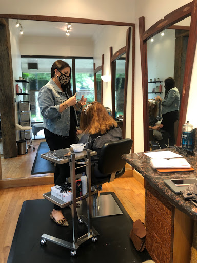 Beauty Salon «JKL Salon», reviews and photos, 16645 Highland Rd, Baton Rouge, LA 70810, USA