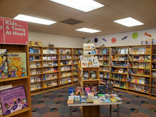 Book Store «AFK Books & Records», reviews and photos, 4801 Shore Dr d, Virginia Beach, VA 23455, USA