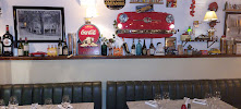 Atmosphère du Restaurant La Petite Cave di San Giovanni à Gémenos - n°18