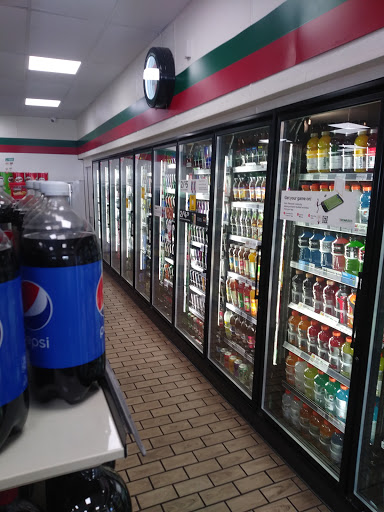 Convenience Store «7-Eleven», reviews and photos, 1500 NE 26th St, Wilton Manors, FL 33305, USA