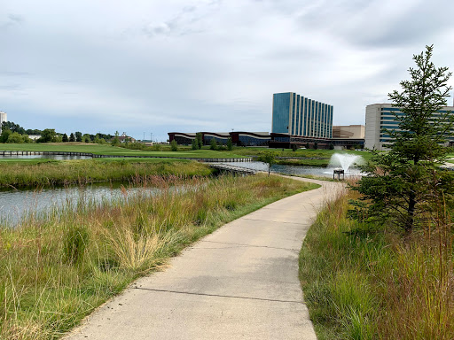 Golf Driving Range «The Meadows at Mystic Lake», reviews and photos, 2400 Mystic Lake Blvd NW, Prior Lake, MN 55372, USA
