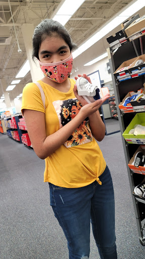 Shoe Store «Rack Room Shoes», reviews and photos, 2110 Apalachee Pkwy, Tallahassee, FL 32301, USA