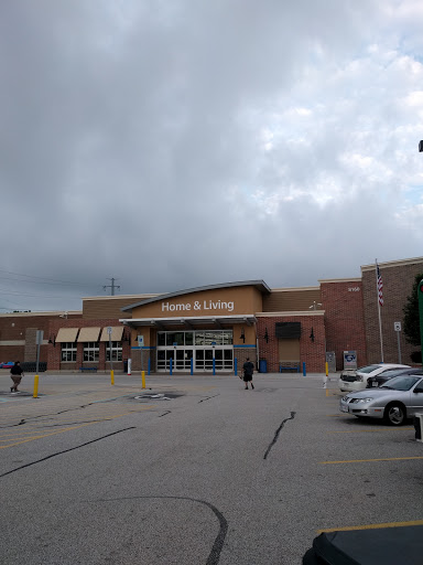Department Store «Walmart Supercenter», reviews and photos, 8160 Macedonia Commons Blvd, Macedonia, OH 44056, USA
