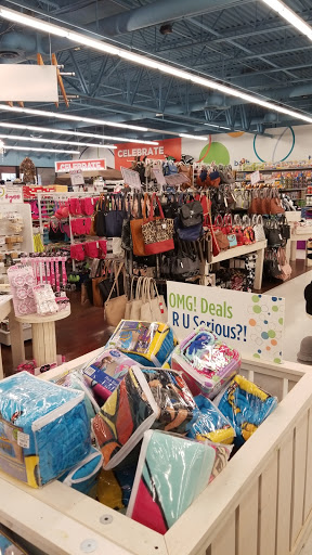 Discount Store «Here Today Lake St Louis», reviews and photos, 6233 Ronald Reagan Dr, Lake St Louis, MO 63367, USA