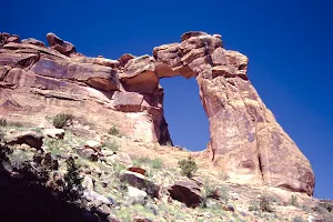 Hunter Arch image