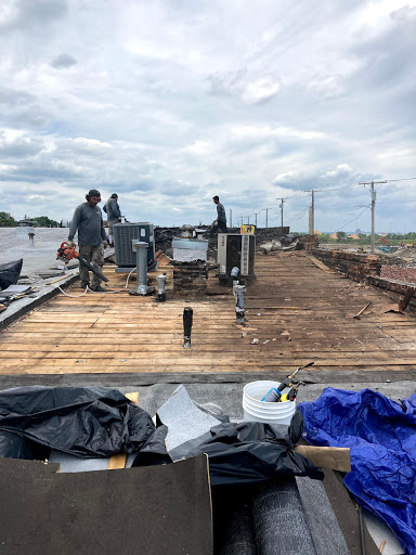 Roofing Contractor «Four Seasons Roofing», reviews and photos