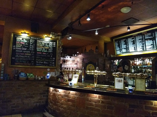 Pubit, joissa on lautapelejä Helsinki