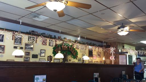 Ice Cream Shop «Yum Yum Tree», reviews and photos, 140 W Main St, Brighton, MI 48116, USA