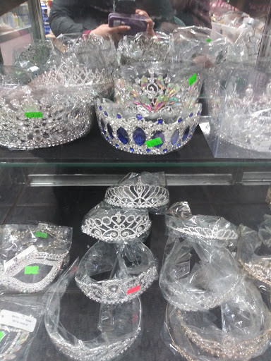 Beauty Supply Store «Pro Line Beauty Supply», reviews and photos, 7618 Stream Walk Ln, Manassas, VA 20109, USA