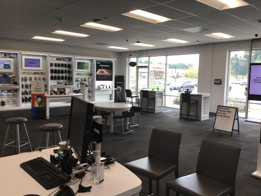 Cell Phone Store «GoWireless Verizon Authorized Retailer», reviews and photos, 1894 SE Sedgwick Rd #103, Port Orchard, WA 98366, USA