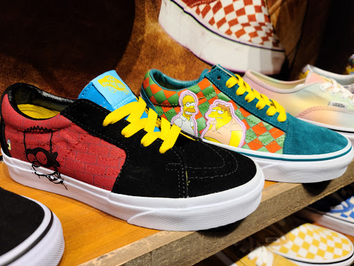 Shoe Store «Vans», reviews and photos, 569 Park City Center, Lancaster, PA 17601, USA