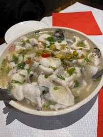 Soupe de poulet du Restaurant de spécialités du Sichuan (Chine) Restaurant Sichuan 川里川外 à Paris - n°12