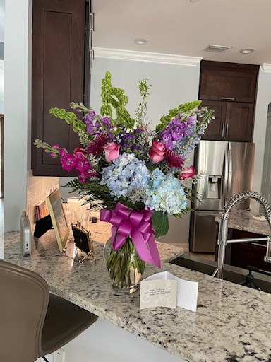 Florist «Wishing Well Floral», reviews and photos, 5656 Hood St #108, West Linn, OR 97068, USA