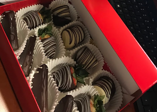 Gift Shop «Edible Arrangements», reviews and photos, 2046 Treasure Coast Plaza, Vero Beach, FL 32960, USA