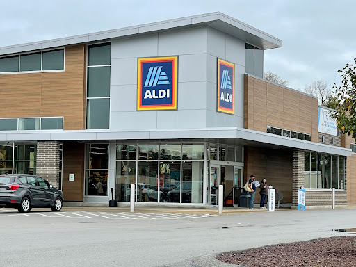 Supermarket «ALDI», reviews and photos, 772 Rostraver Rd, Belle Vernon, PA 15012, USA