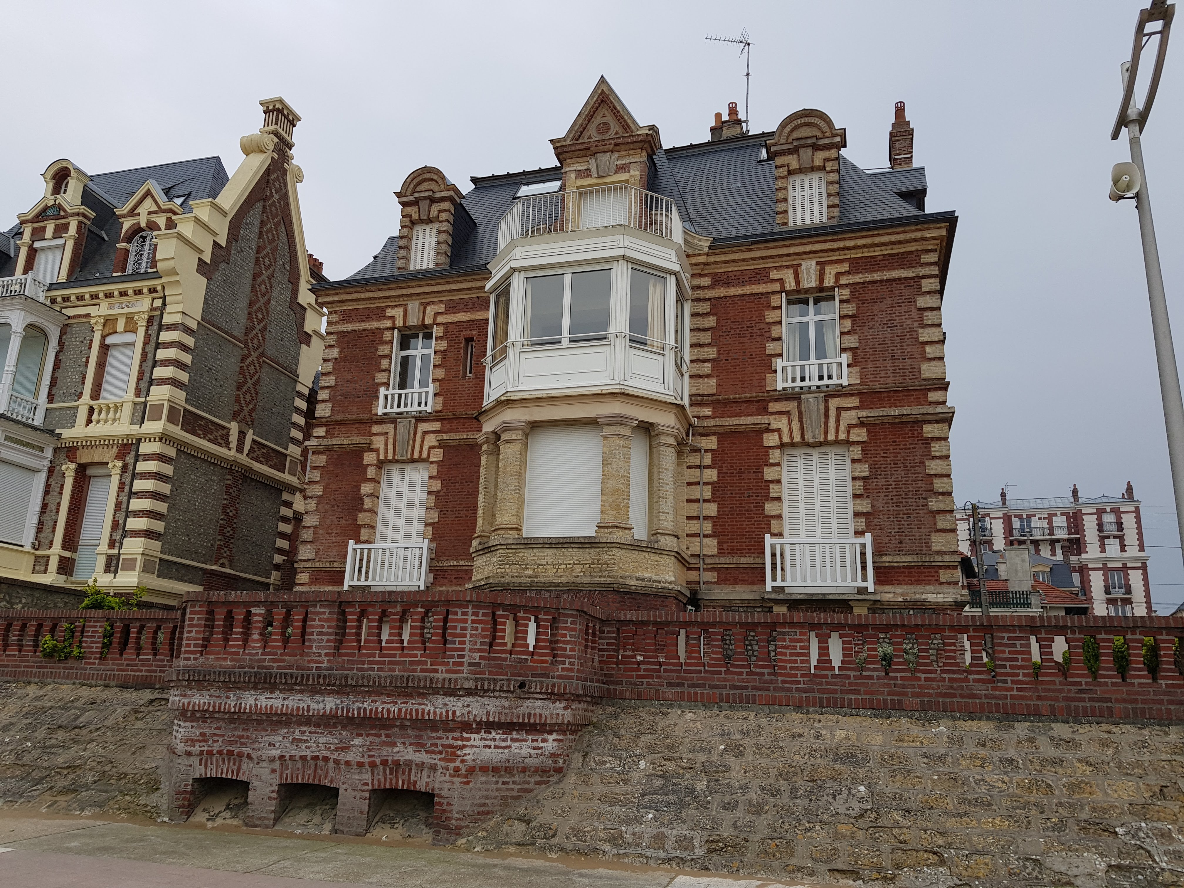 Photo n° 2 de l'avis de gilles.a fait le 11/04/2019 à 19:21
