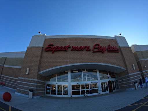 Target, 3885 E Main St, St Charles, IL 60174, USA, 