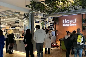 Lloyd Coffee Eatery Louise image