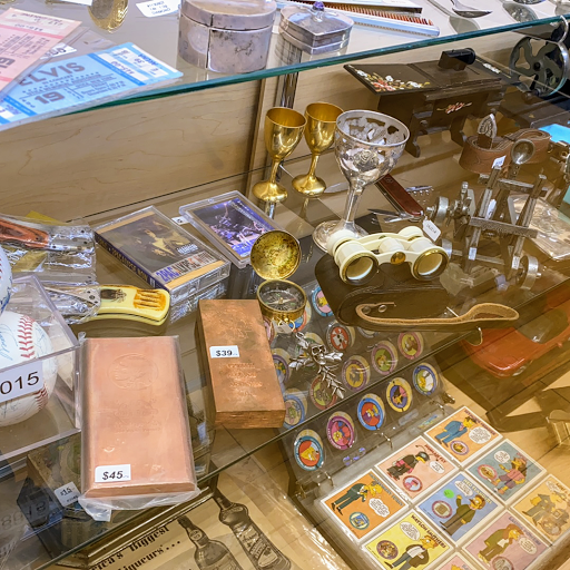 Pawn Shop «All Valley Pawn», reviews and photos, 13704 Vanowen St, Van Nuys, CA 91405, USA