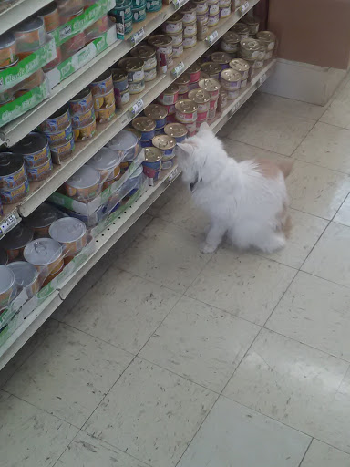 Pet Supply Store «Pet Food Center», reviews and photos, 4036 N First Ave, Evansville, IN 47710, USA