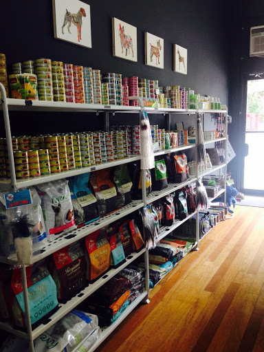 Pet Supply Store «Sprocket & Stone», reviews and photos, 1013 E 53rd St, Chicago, IL 60615, USA