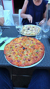 Plats et boissons du Pizzeria La Pizzaiola à Aurillac - n°5