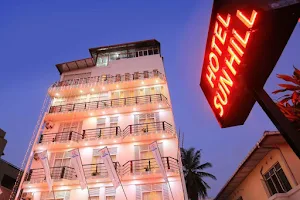 Hotel Sunhill Mount Lavinia image