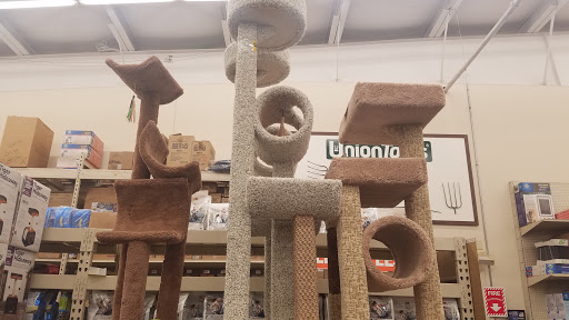 Department Store «Mills Fleet Farm», reviews and photos, 629 Rogersville Rd, Fond du Lac, WI 54935, USA