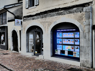 FONCIA | Agence Immobilière | Location-Gestion-Locative | Chambéry | Pl de lHôtel de ville à Chambéry